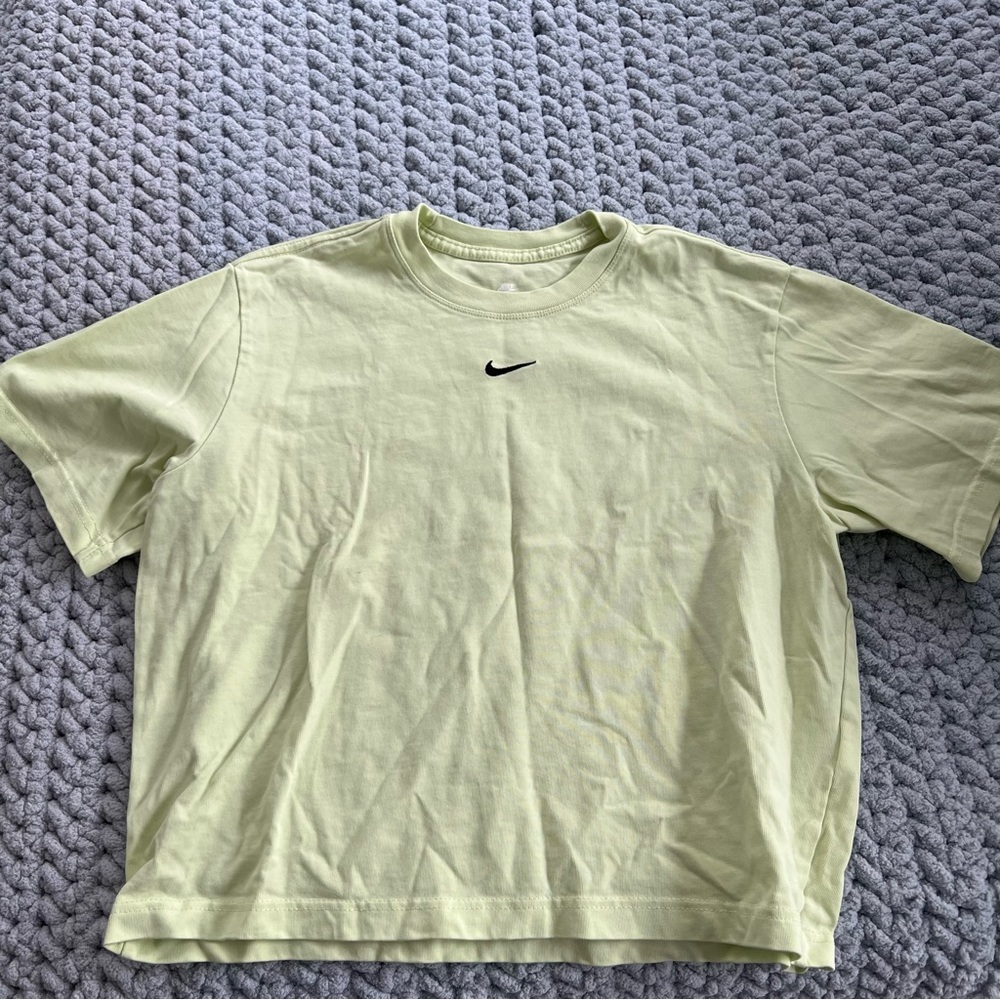 Nike Crop Top